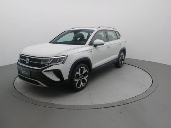 VOLKSWAGEN TAOS 1.4 250 TSI TOTAL FLEX HIGHLINE AUTOMÁTICO